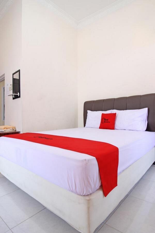 Reddoorz Near Umy Yogyakarta Hotel Ngabean Buitenkant foto